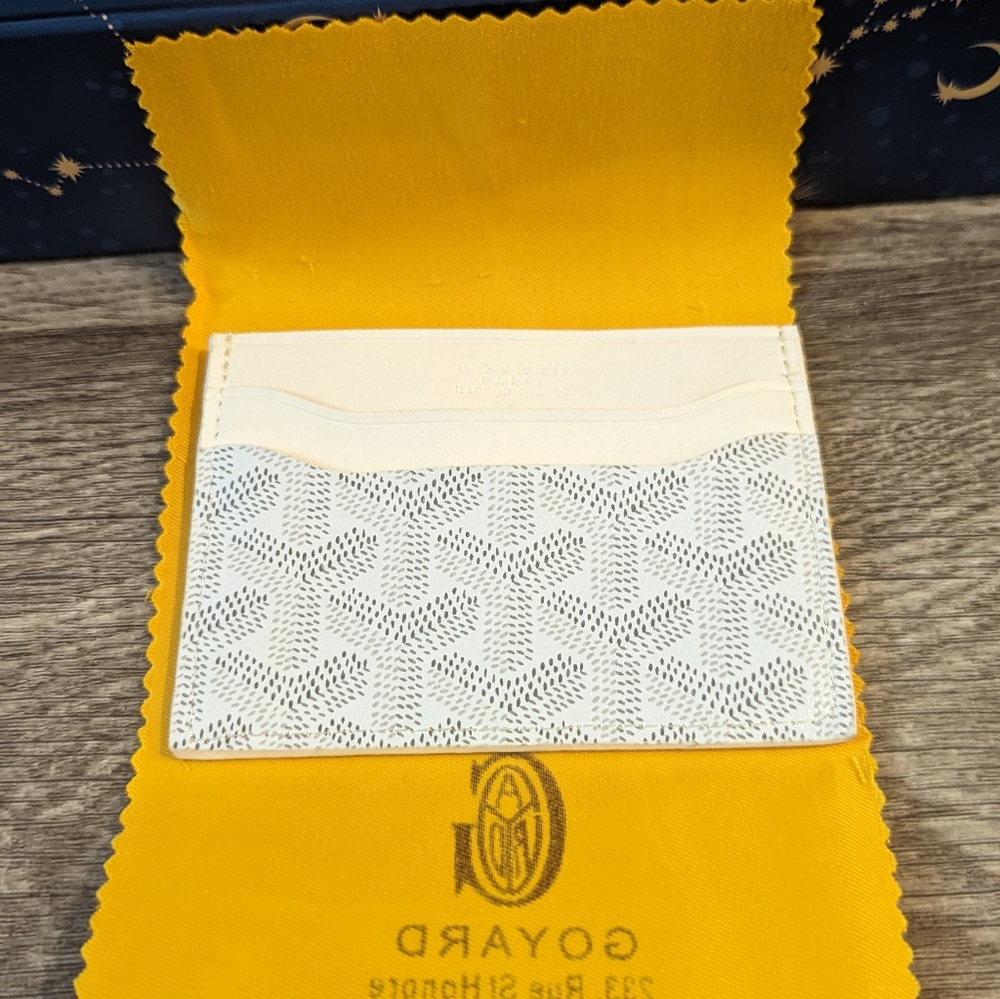 White Card Holder